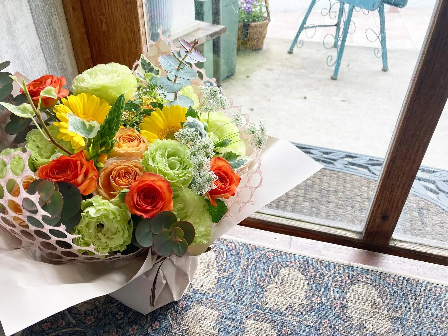 happy birthday！元気イメージの女性の方へ。