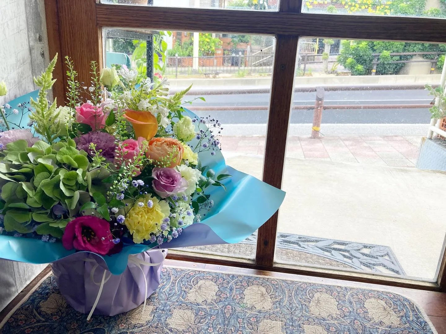 退職祝いのお花。