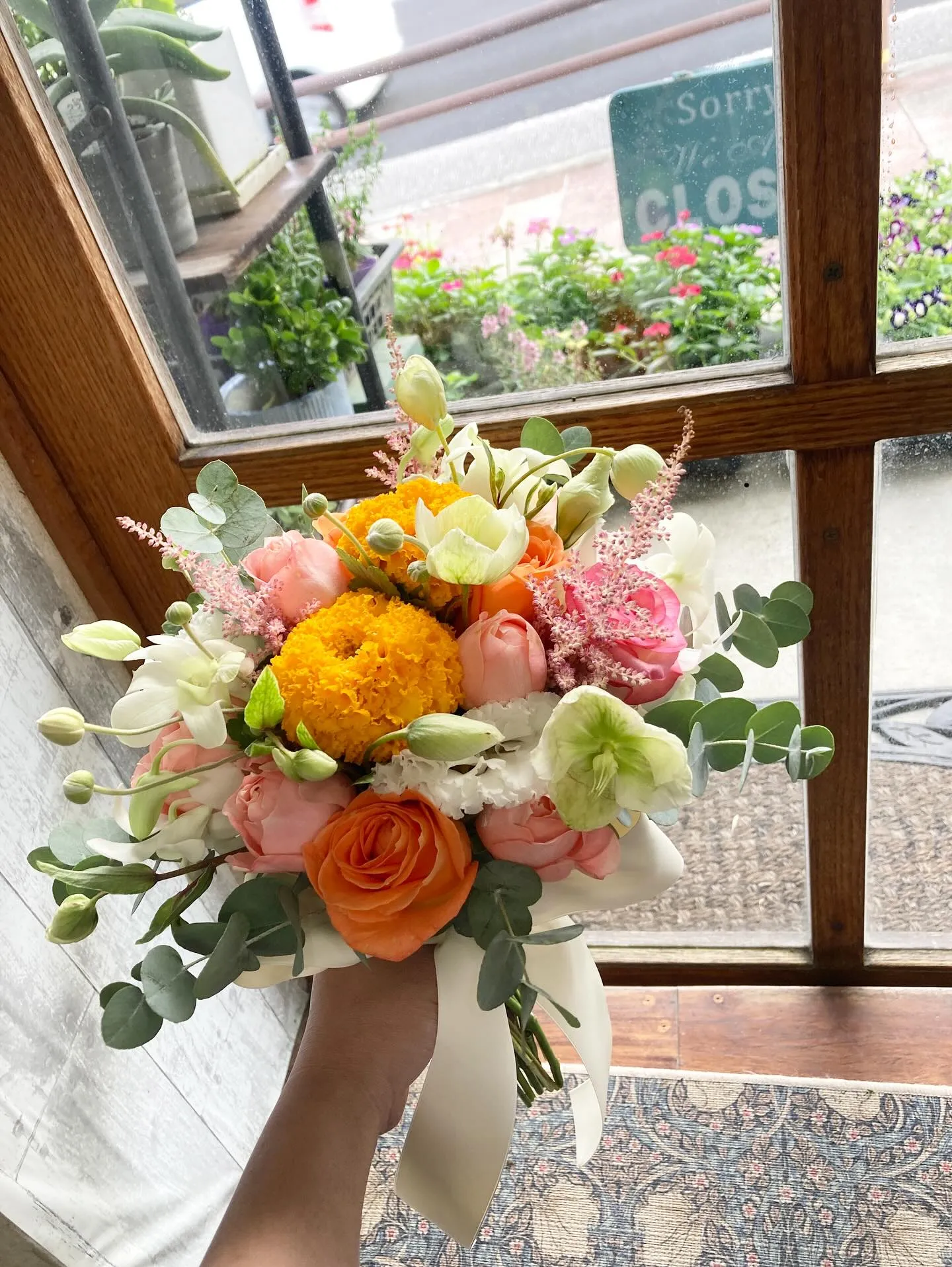 お客様から、素敵なブーケ写真いただきました(^^)