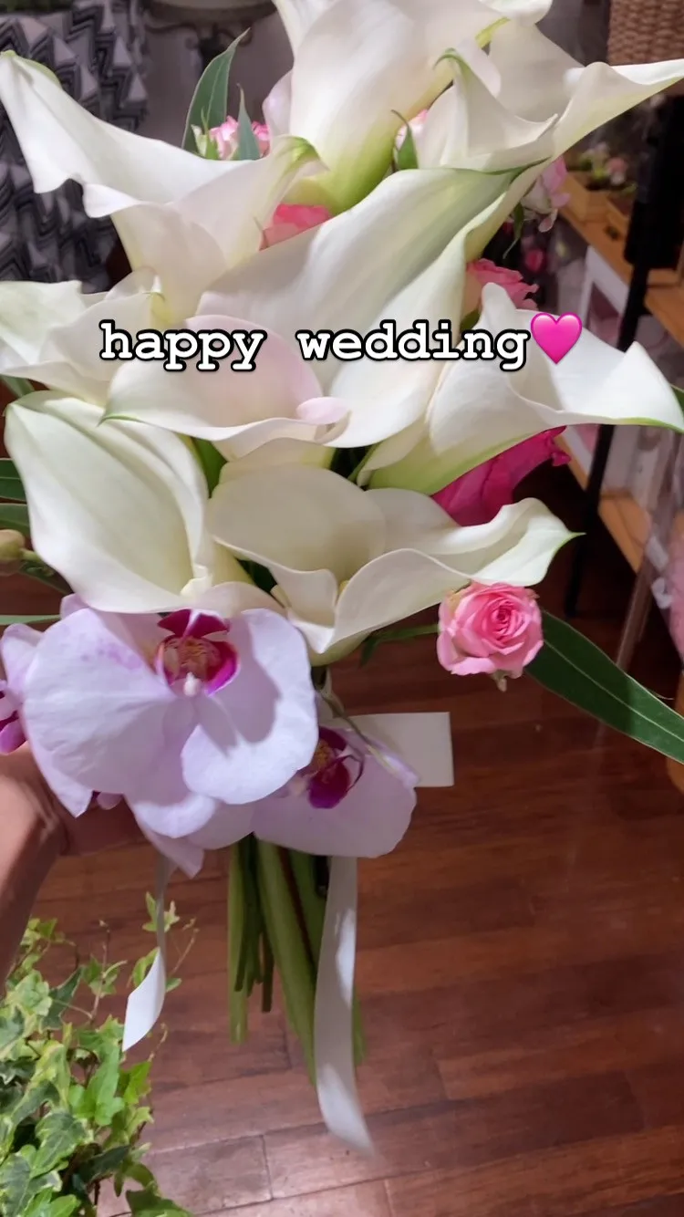 先日のカラーメインのウェディングブーケ💐